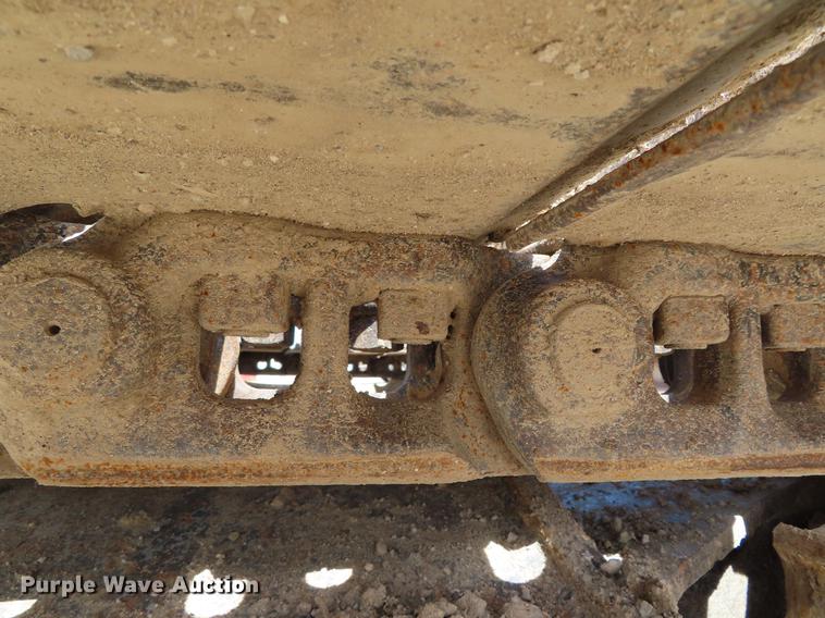 image for item DF7811 2004 Case CX225SR excavator