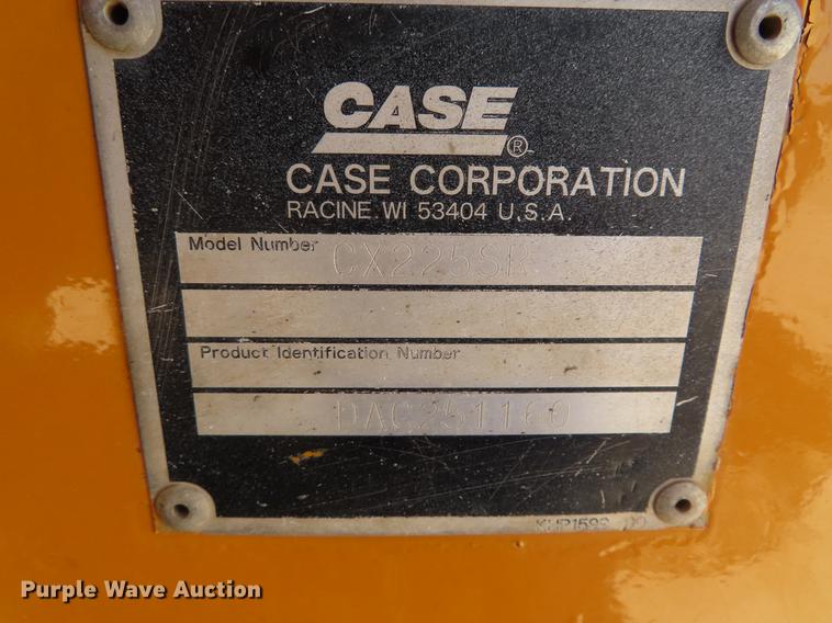 image for item DF7811 2004 Case CX225SR excavator