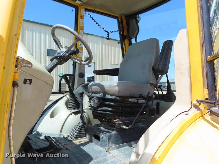 image for item DF7812 2003 Komatsu WB150 backhoe