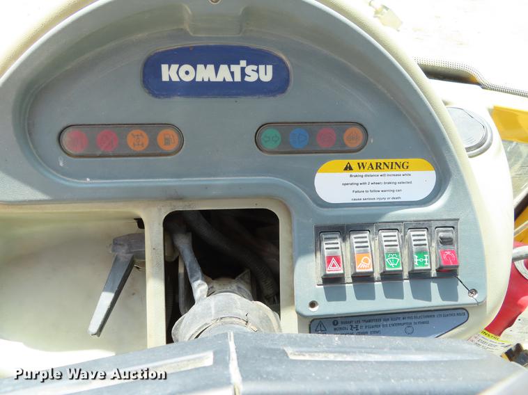 image for item DF7812 2003 Komatsu WB150 backhoe