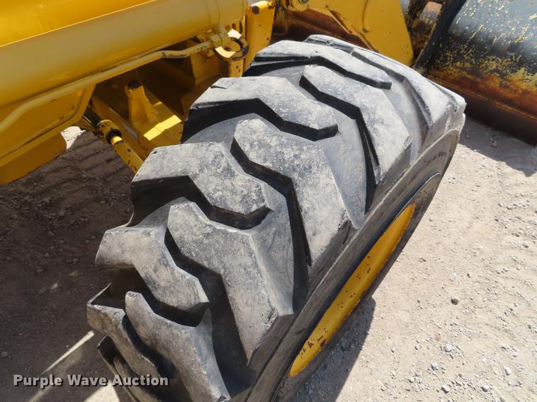 image for item DF7812 2003 Komatsu WB150 backhoe