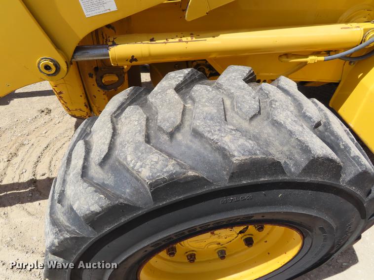 image for item DF7812 2003 Komatsu WB150 backhoe