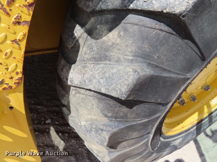 image for item DF7812 2003 Komatsu WB150 backhoe