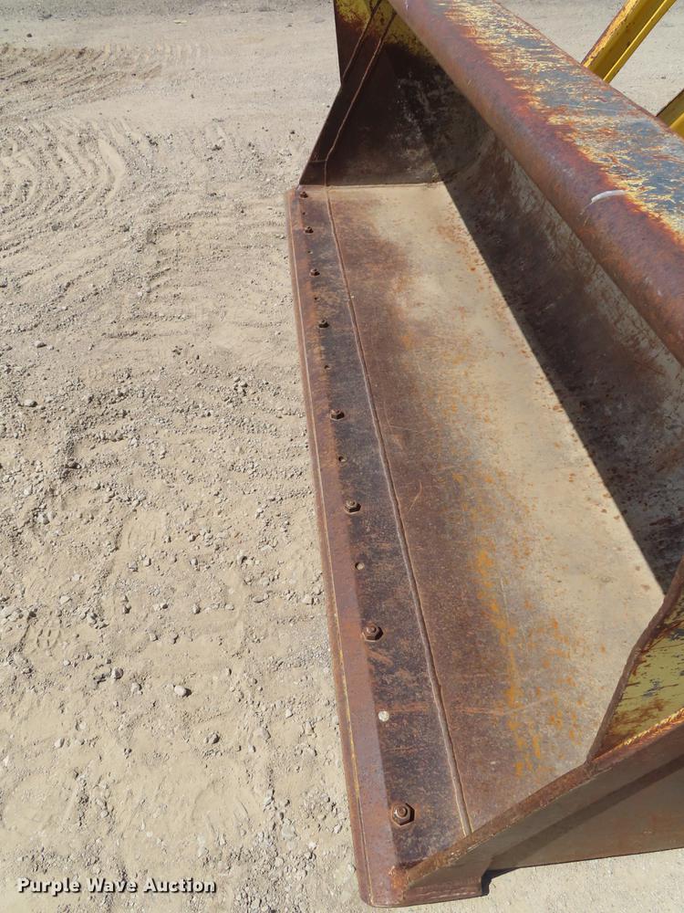 image for item DF7812 2003 Komatsu WB150 backhoe