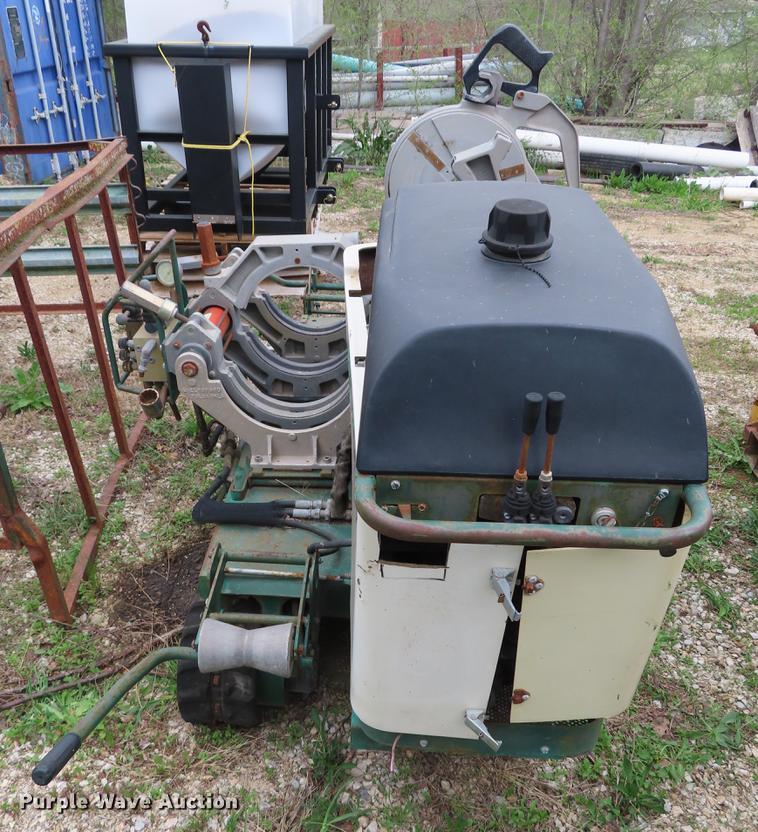 image for item DF7823 Mcelroy TracStar 412 fusion machine