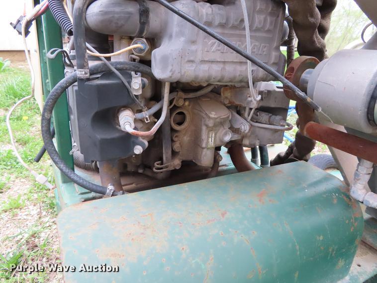 image for item DF7823 Mcelroy TracStar 412 fusion machine