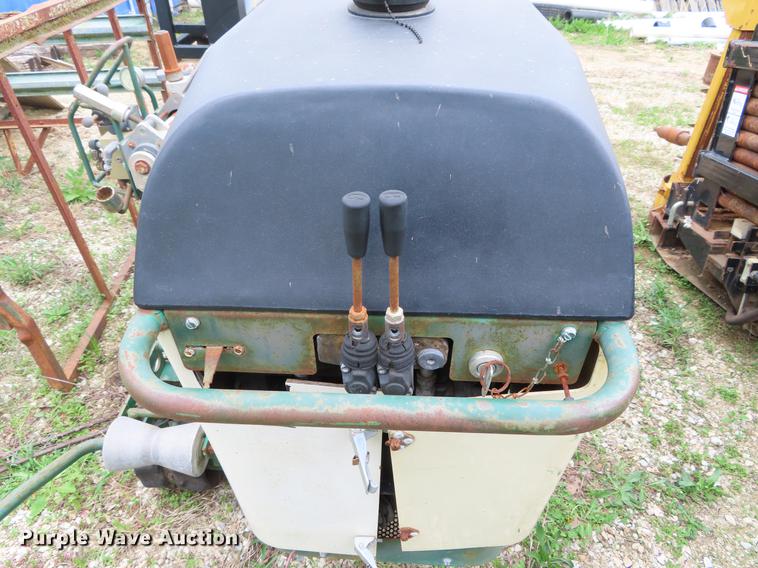 image for item DF7823 Mcelroy TracStar 412 fusion machine