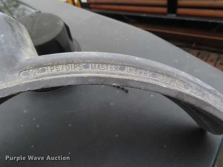 image for item DF7823 Mcelroy TracStar 412 fusion machine