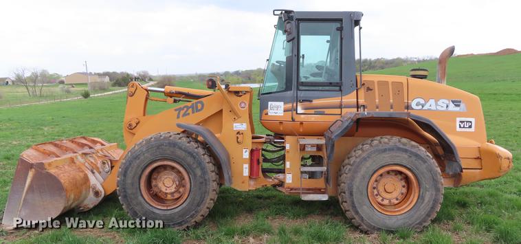 image for item DF7824 2003 Case 721D wheel loader