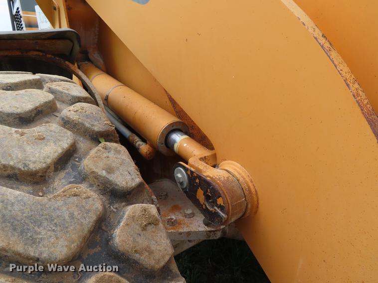 image for item DF7824 2003 Case 721D wheel loader