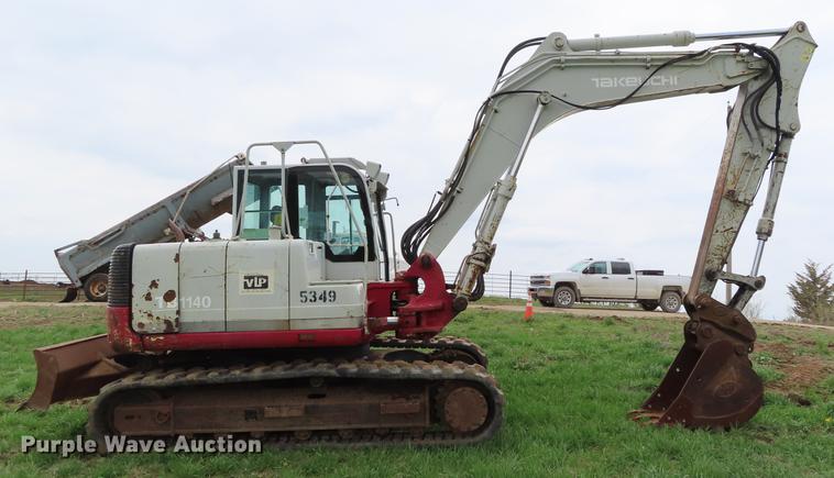 image for item DF7825 2007 Takeuchi TB1140 mini excavator