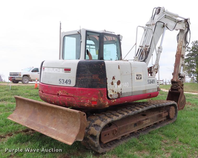 image for item DF7825 2007 Takeuchi TB1140 mini excavator