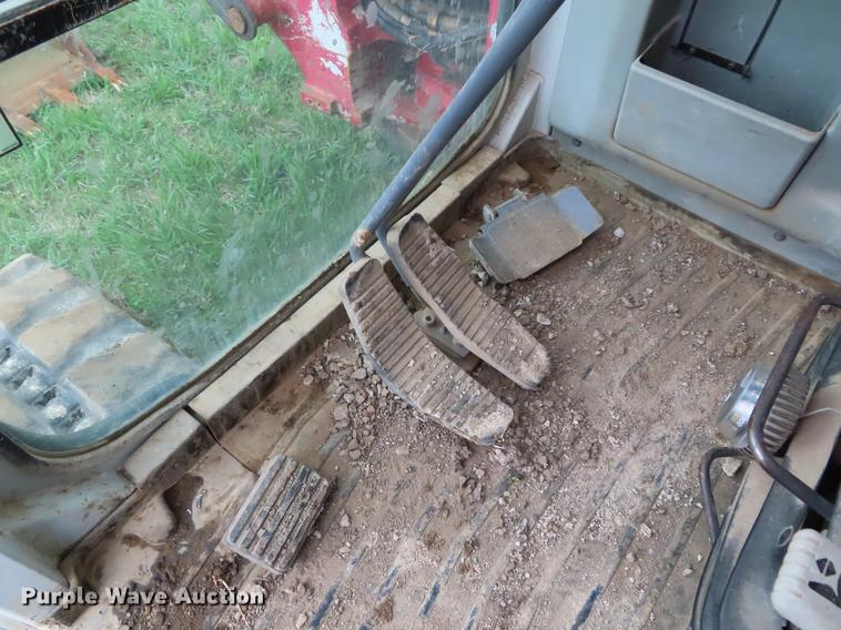 image for item DF7825 2007 Takeuchi TB1140 mini excavator