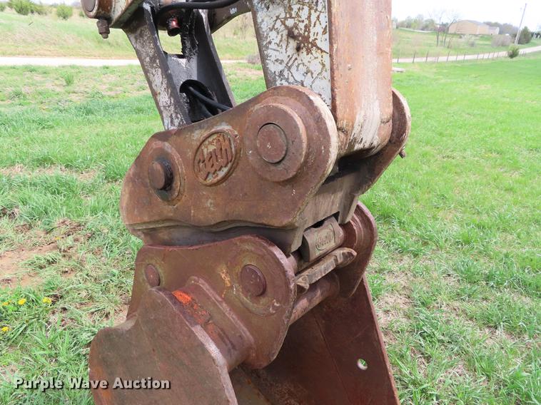 image for item DF7825 2007 Takeuchi TB1140 mini excavator