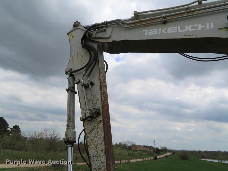 image for item DF7825 2007 Takeuchi TB1140 mini excavator