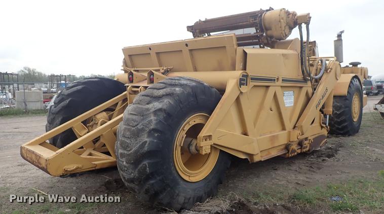 image for item DF8814 1974 Fiat-Allis 261B conventional scraper