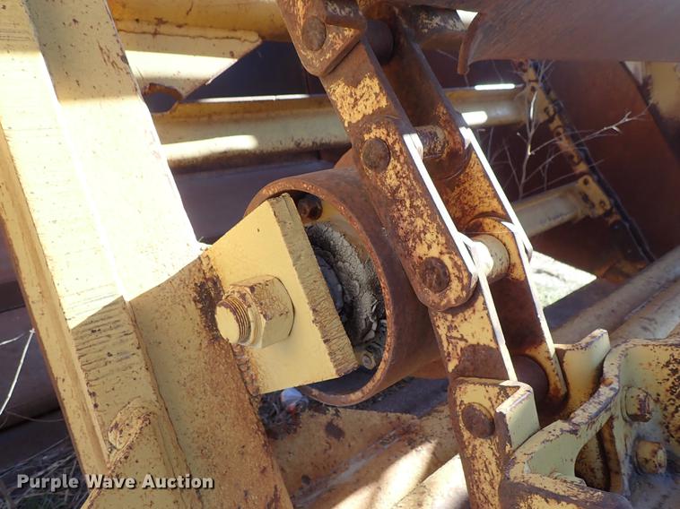 image for item DF8814 1974 Fiat-Allis 261B conventional scraper