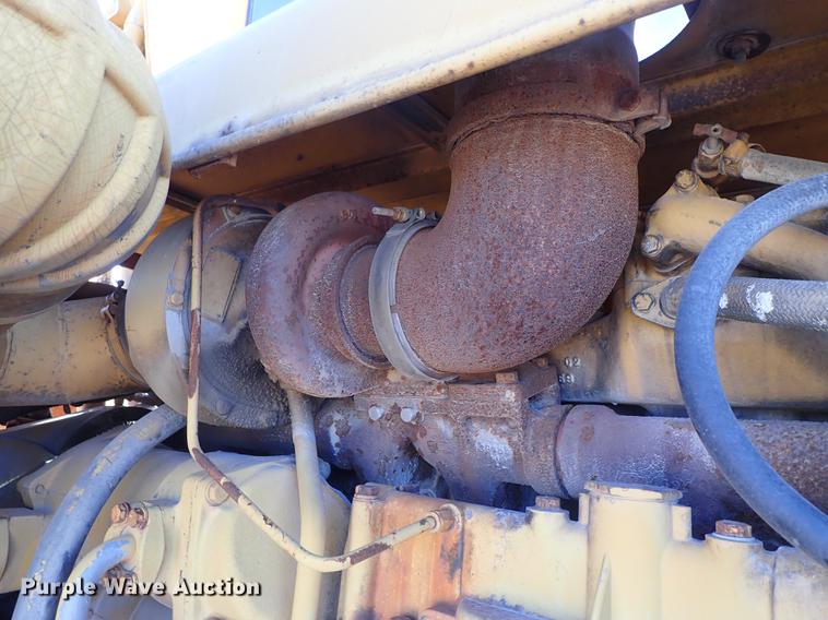 image for item DF8814 1974 Fiat-Allis 261B conventional scraper