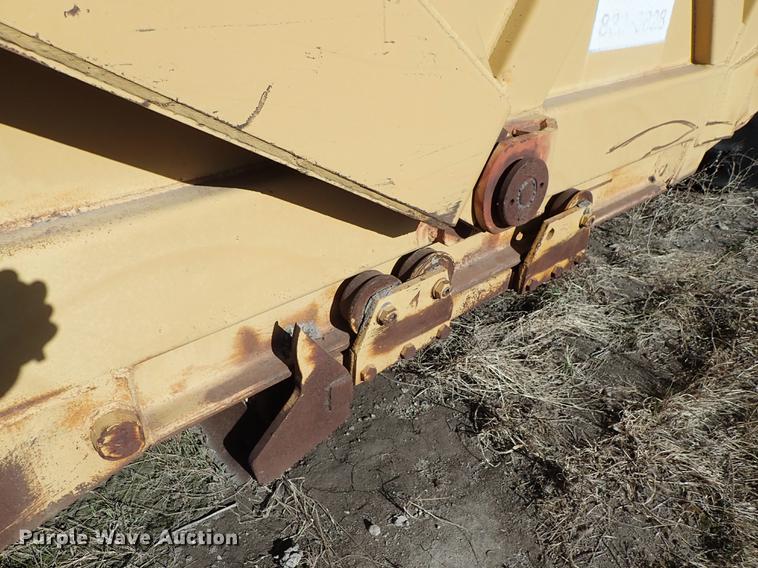 image for item DF8814 1974 Fiat-Allis 261B conventional scraper