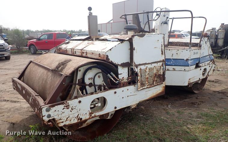 image for item DF8815 Ingersoll Rand DA50 double drum vibratory roller