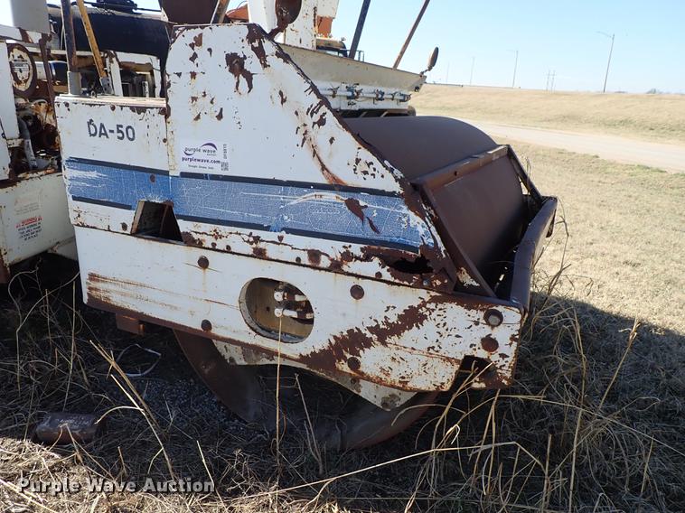 image for item DF8815 Ingersoll Rand DA50 double drum vibratory roller