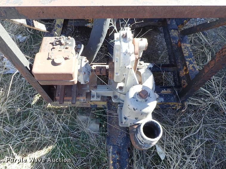 image for item DF8817 Tar pot trailer