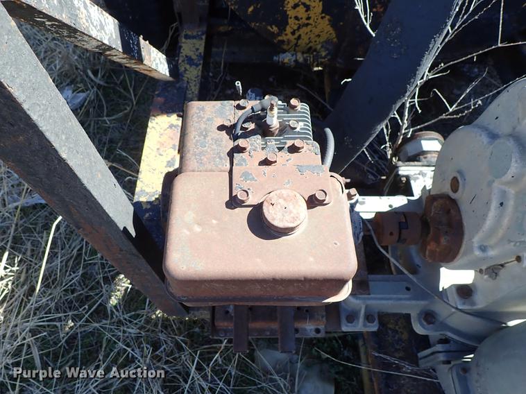 image for item DF8817 Tar pot trailer