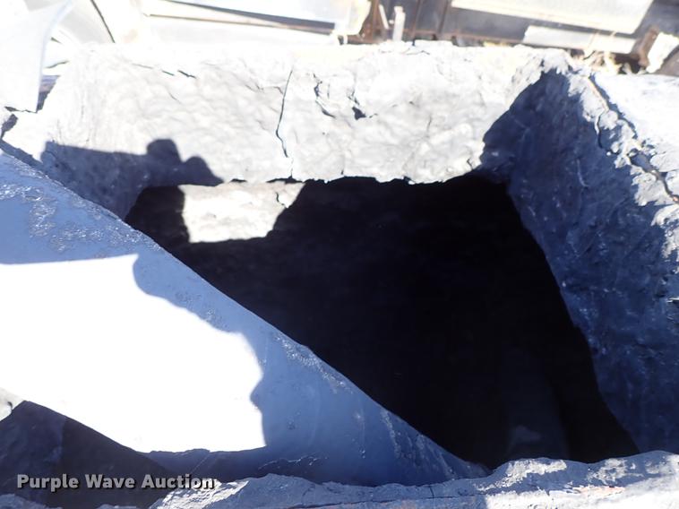 image for item DF8817 Tar pot trailer