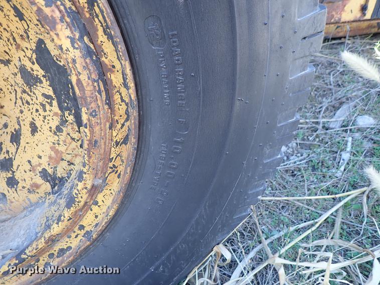 image for item DF8817 Tar pot trailer