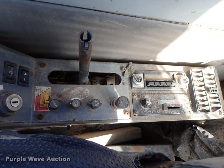 image for item DF8818 Hitachi EX150 excavator