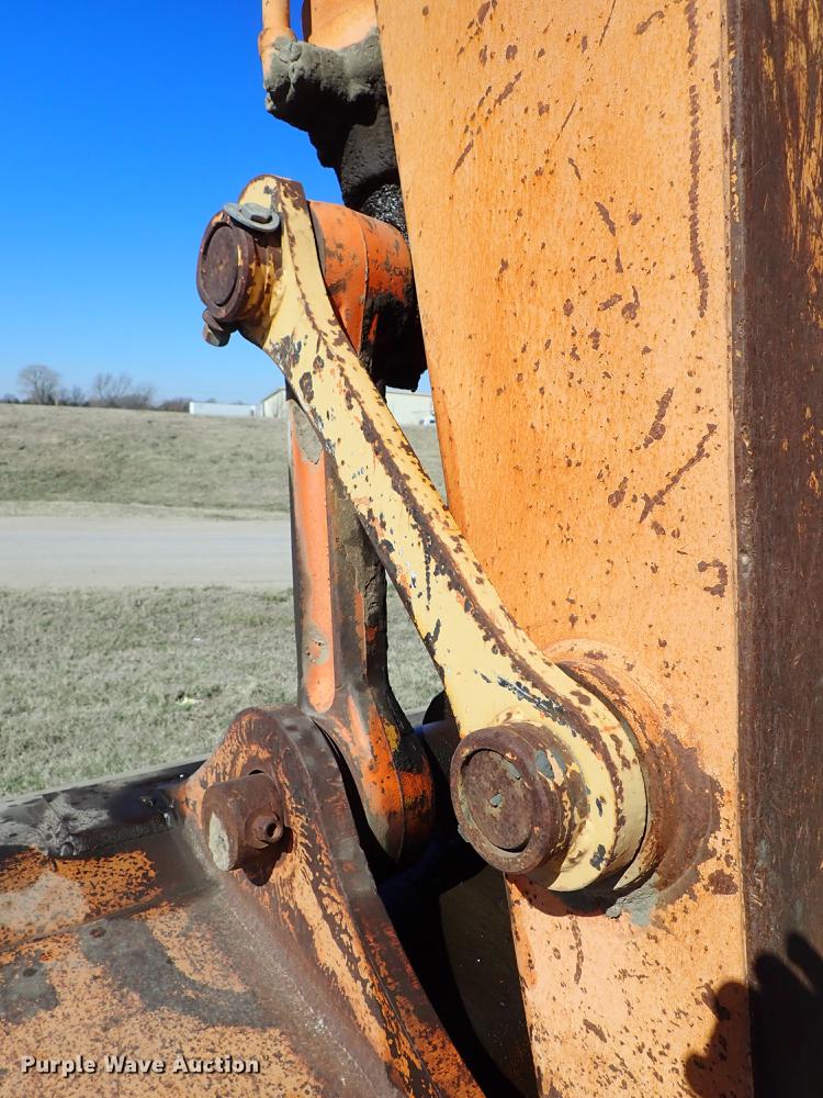 image for item DF8818 Hitachi EX150 excavator