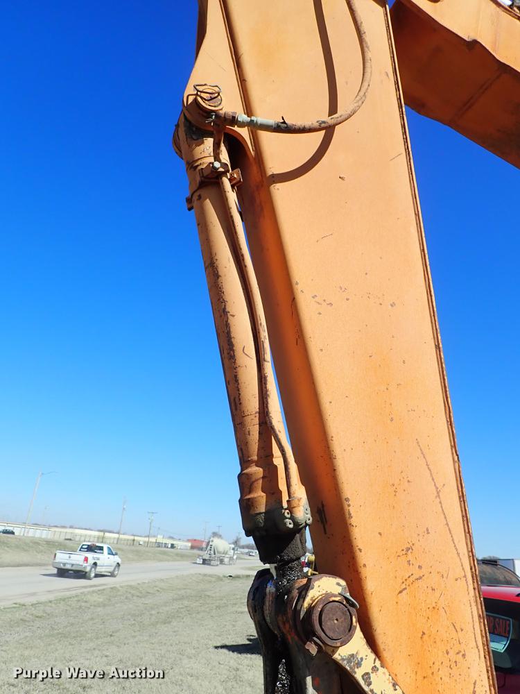 image for item DF8818 Hitachi EX150 excavator