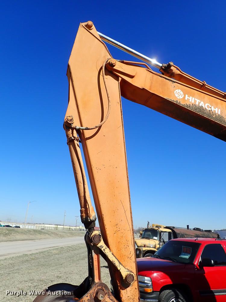 image for item DF8818 Hitachi EX150 excavator