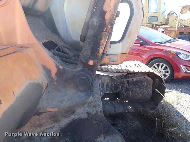 image for item DF8818 Hitachi EX150 excavator