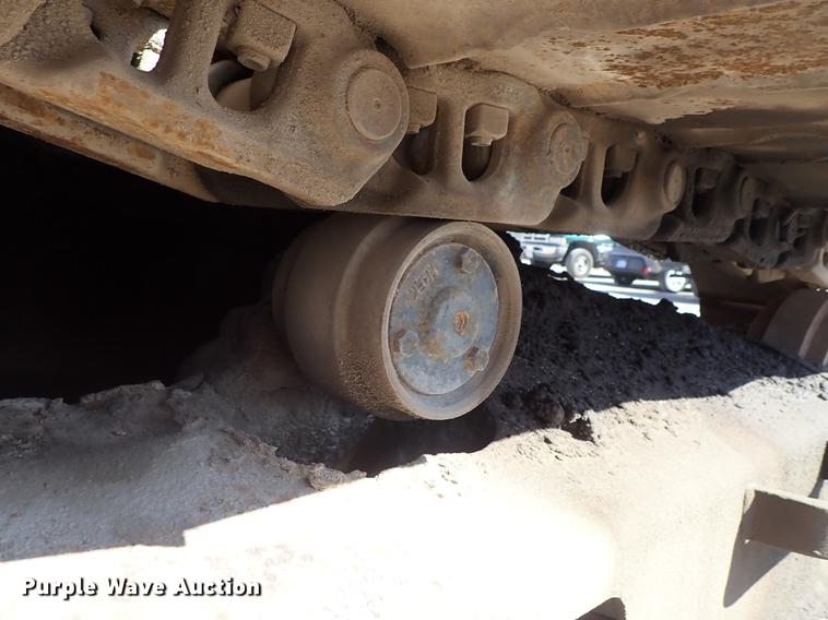 image for item DF8818 Hitachi EX150 excavator