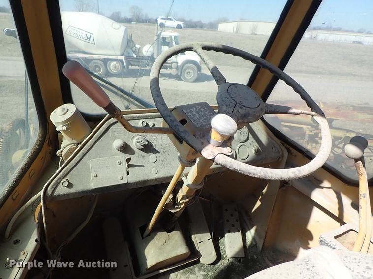 image for item DF8820 Fiat-Allis 545B wheel loader