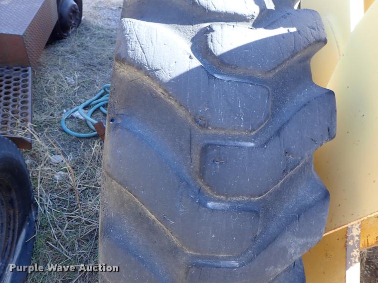 image for item DF8820 Fiat-Allis 545B wheel loader