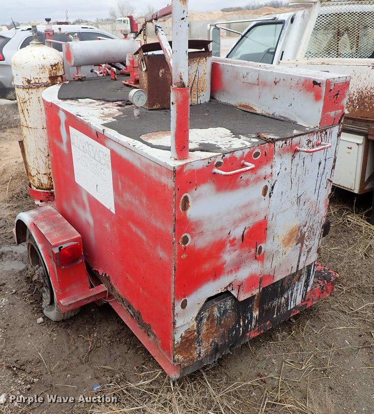 image for item DF8821 Crafco melter applicator