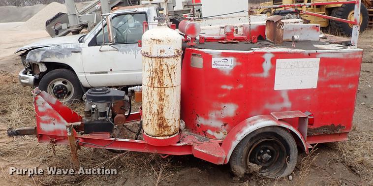 image for item DF8821 Crafco melter applicator