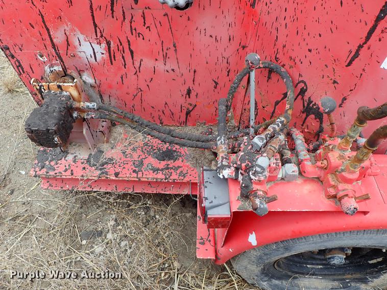 image for item DF8821 Crafco melter applicator