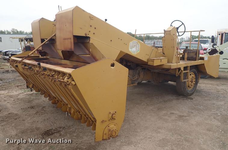 image for item DF8827 Spread Master chip spreader