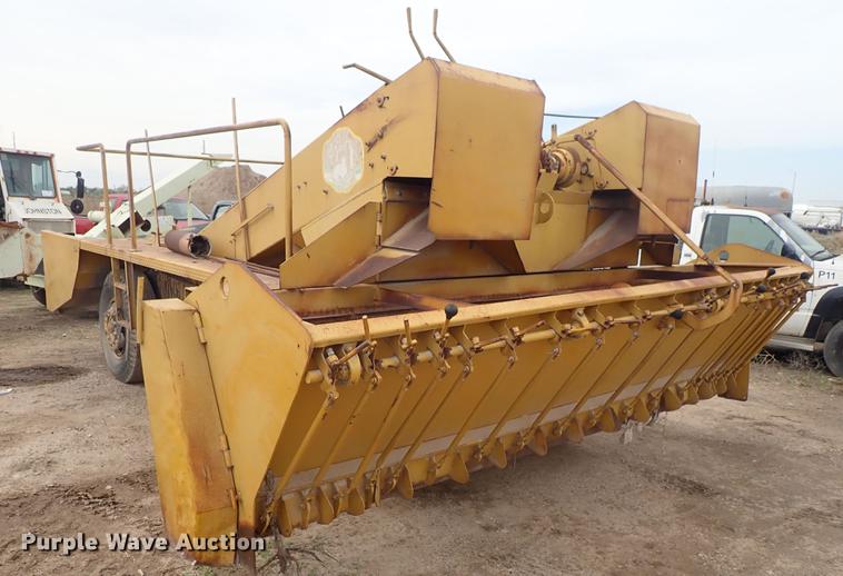 image for item DF8827 Spread Master chip spreader