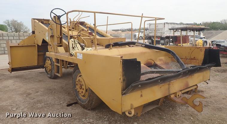 image for item DF8827 Spread Master chip spreader