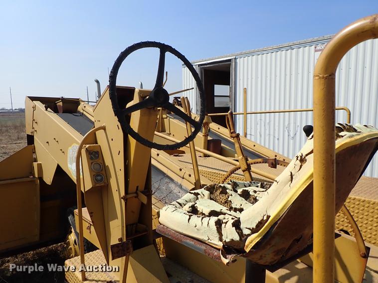 image for item DF8827 Spread Master chip spreader