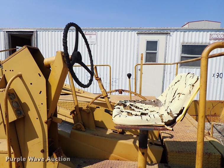 image for item DF8827 Spread Master chip spreader