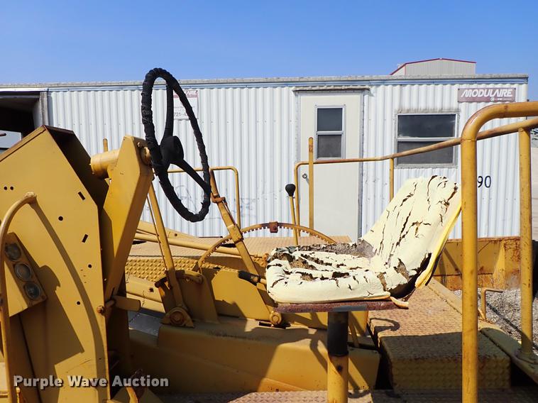 image for item DF8827 Spread Master chip spreader