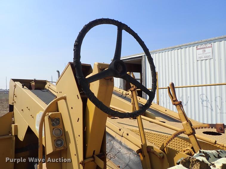 image for item DF8827 Spread Master chip spreader