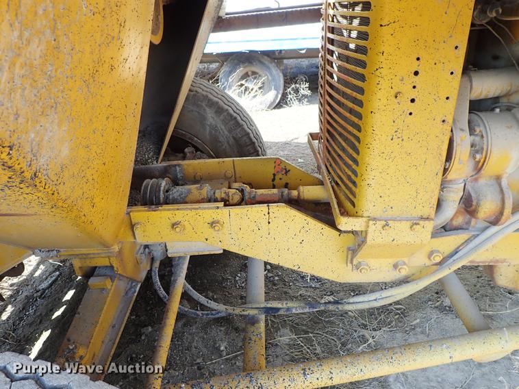 image for item DF8827 Spread Master chip spreader