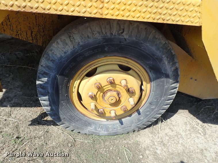 image for item DF8827 Spread Master chip spreader