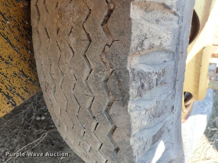 image for item DF8827 Spread Master chip spreader